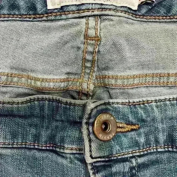 Torrid Light wash Plus Stretch Denim Size 24R Women’s Jeans - Picture 4 of 4